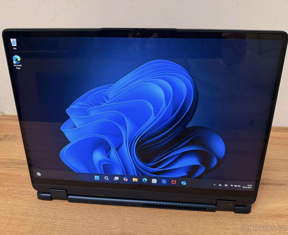 Notebook Lenovo 16ABR8 - 9