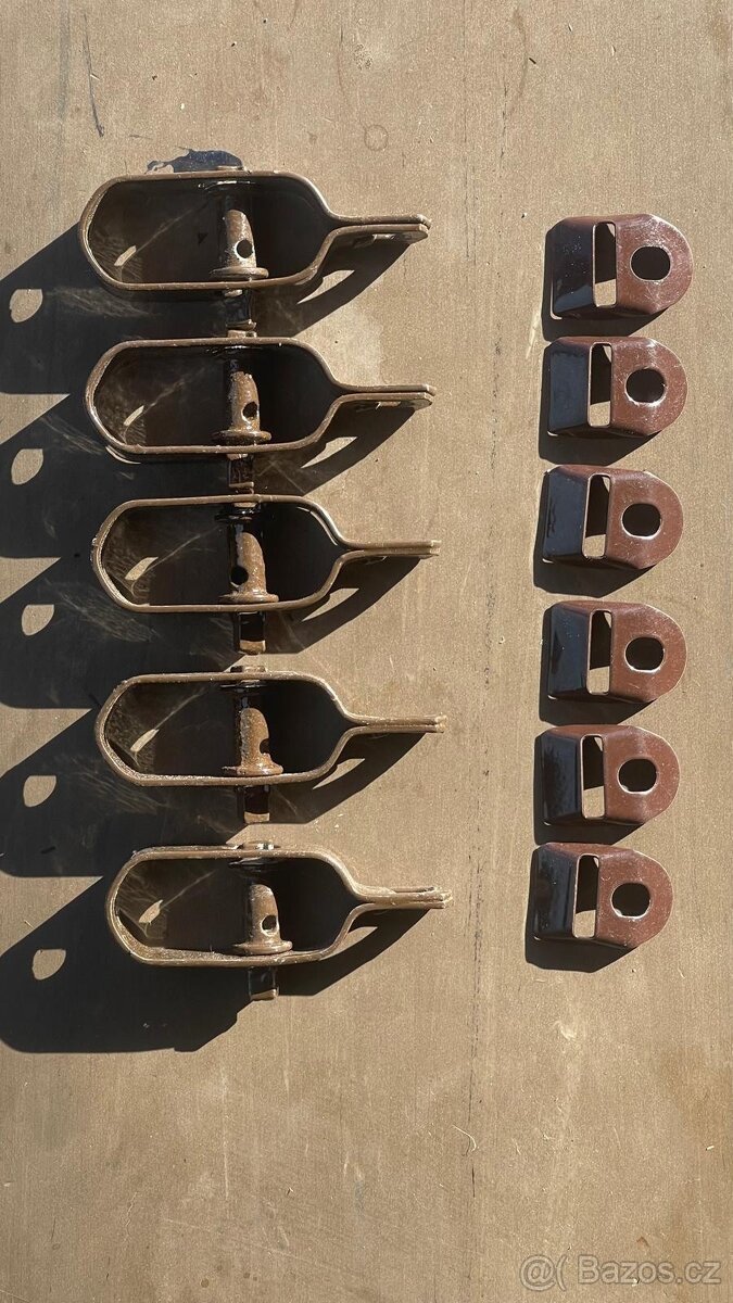 pletivo poplastované hnědé 180cm, sloupky a příslušenství - 9