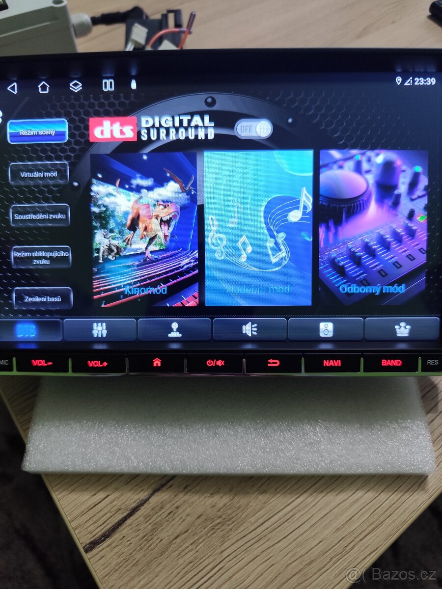 Autorádio Anroid pro Škoda, VW RAM 8GB - 9