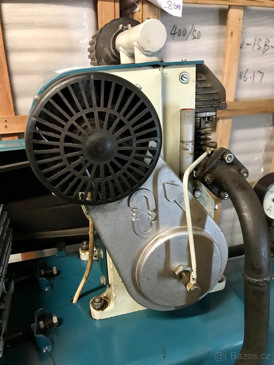 Kompresor Orlík PKS 50 / 2-JSK 75 - 300l _ 7,5 kW _ ZÁRUKA - 9