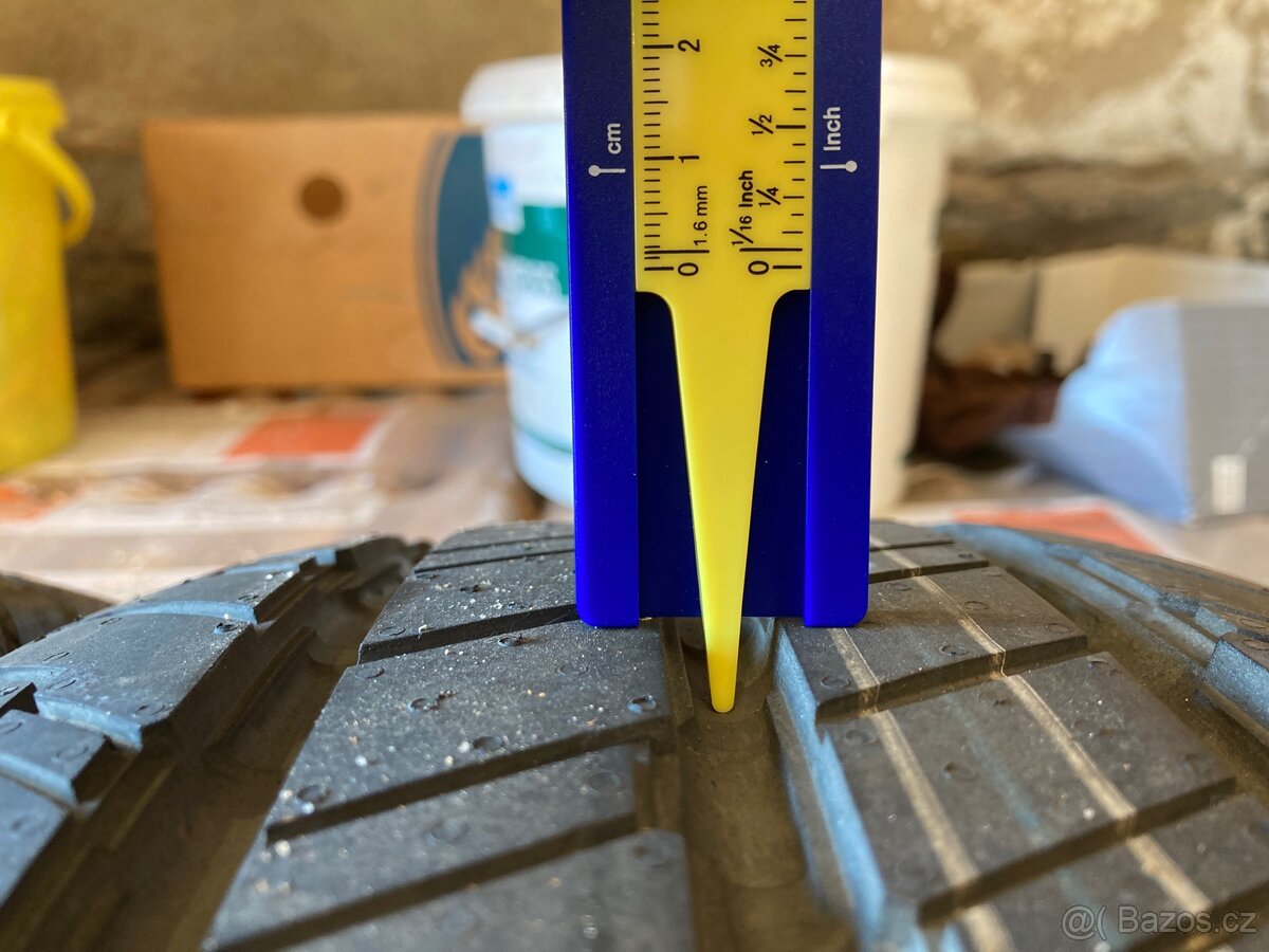 4 letní pneumatiky 215/70/15C Continental - 9