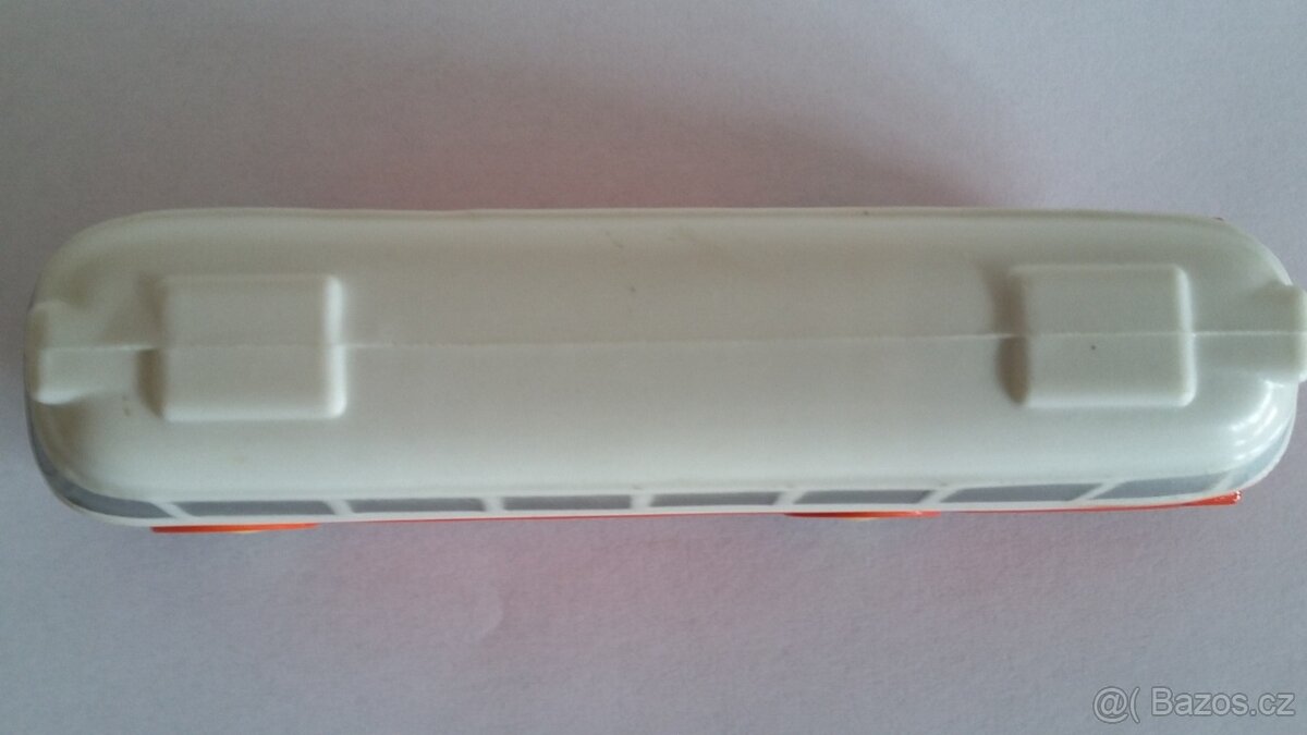 Stará hračka Směr autobus Škoda 706 RTO na setrvačník - 9