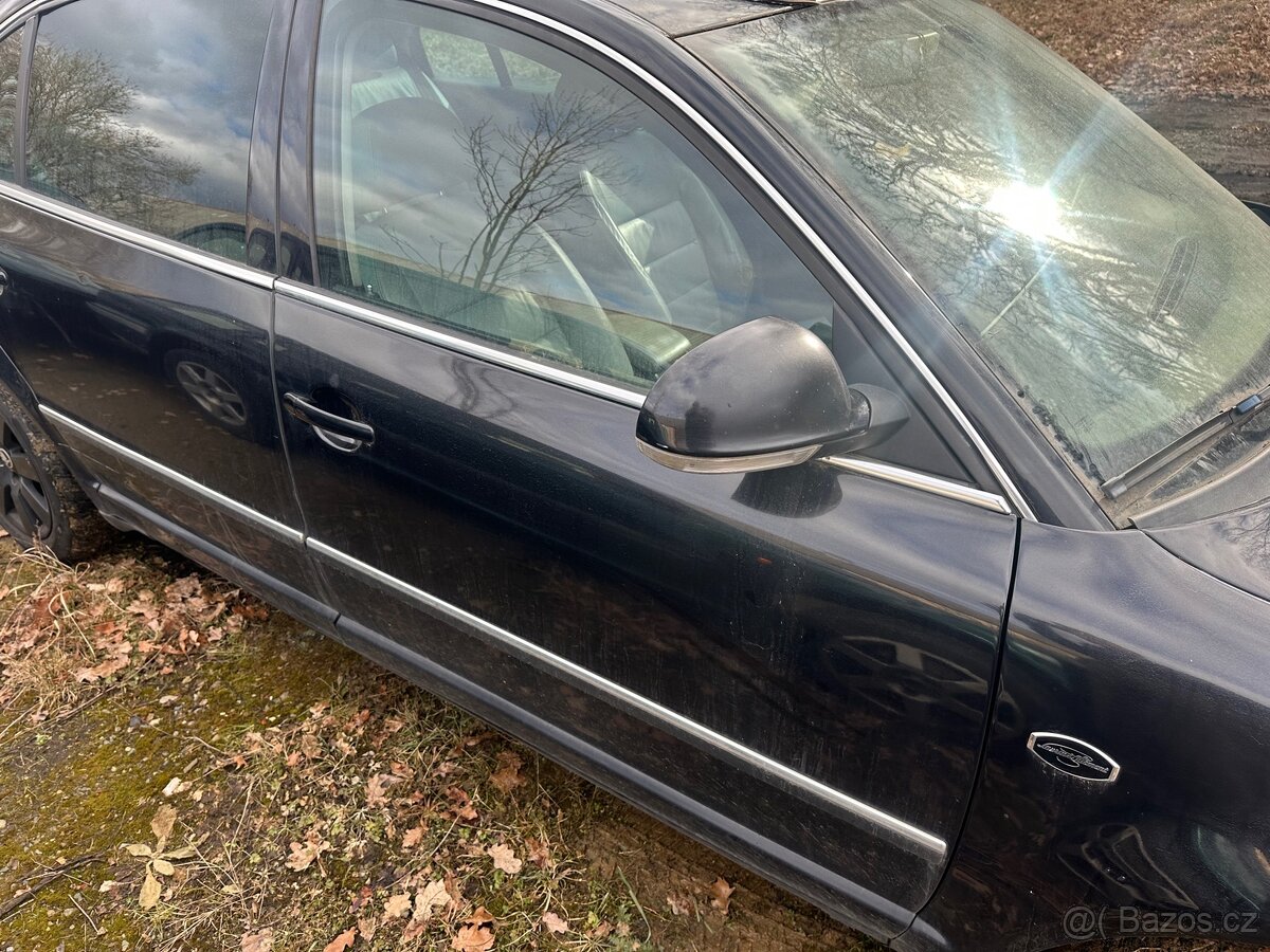 Škoda Superb 2,5 tdi Laurin&Klement díly - 9