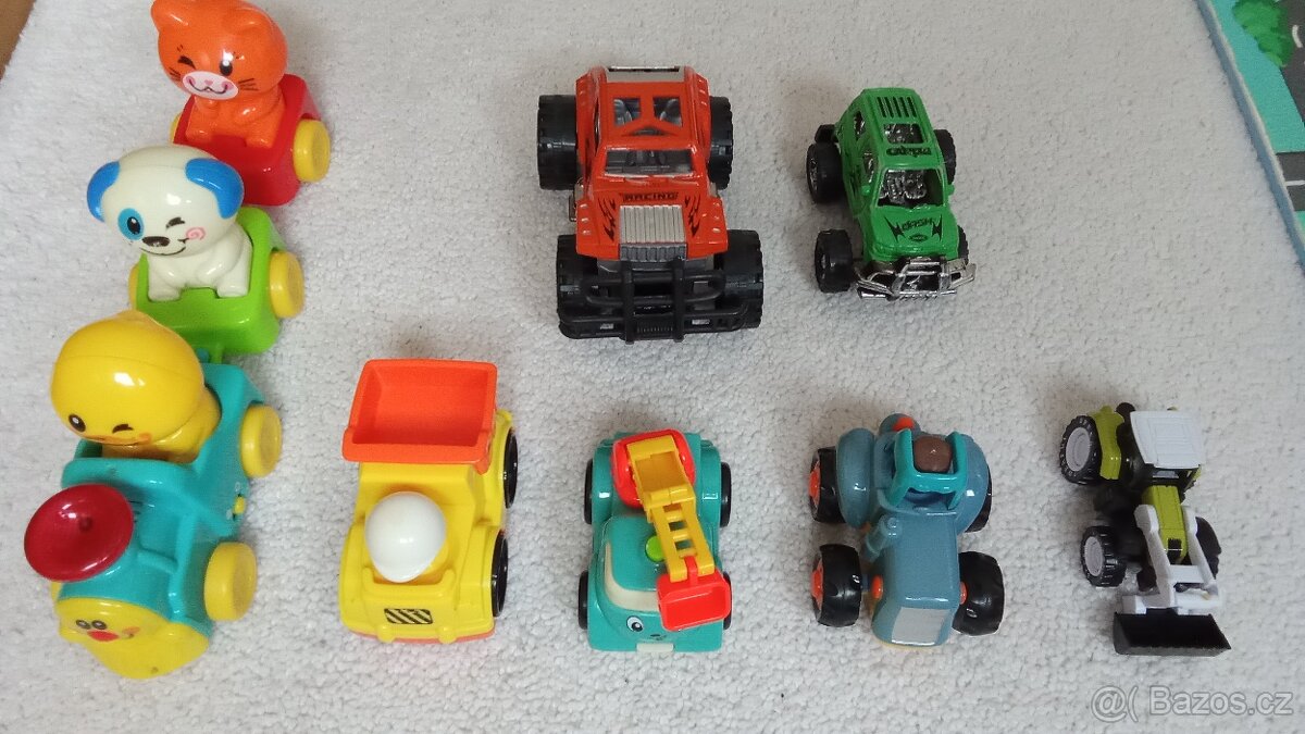 Prodám kojenecké potřeby, vaničku, autíčka plyšáky - 9