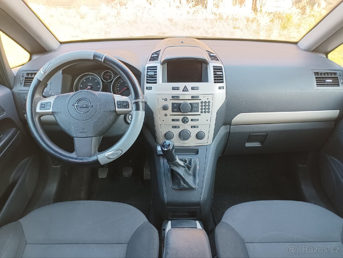 Opel Zafira B 1.9cdti - 9