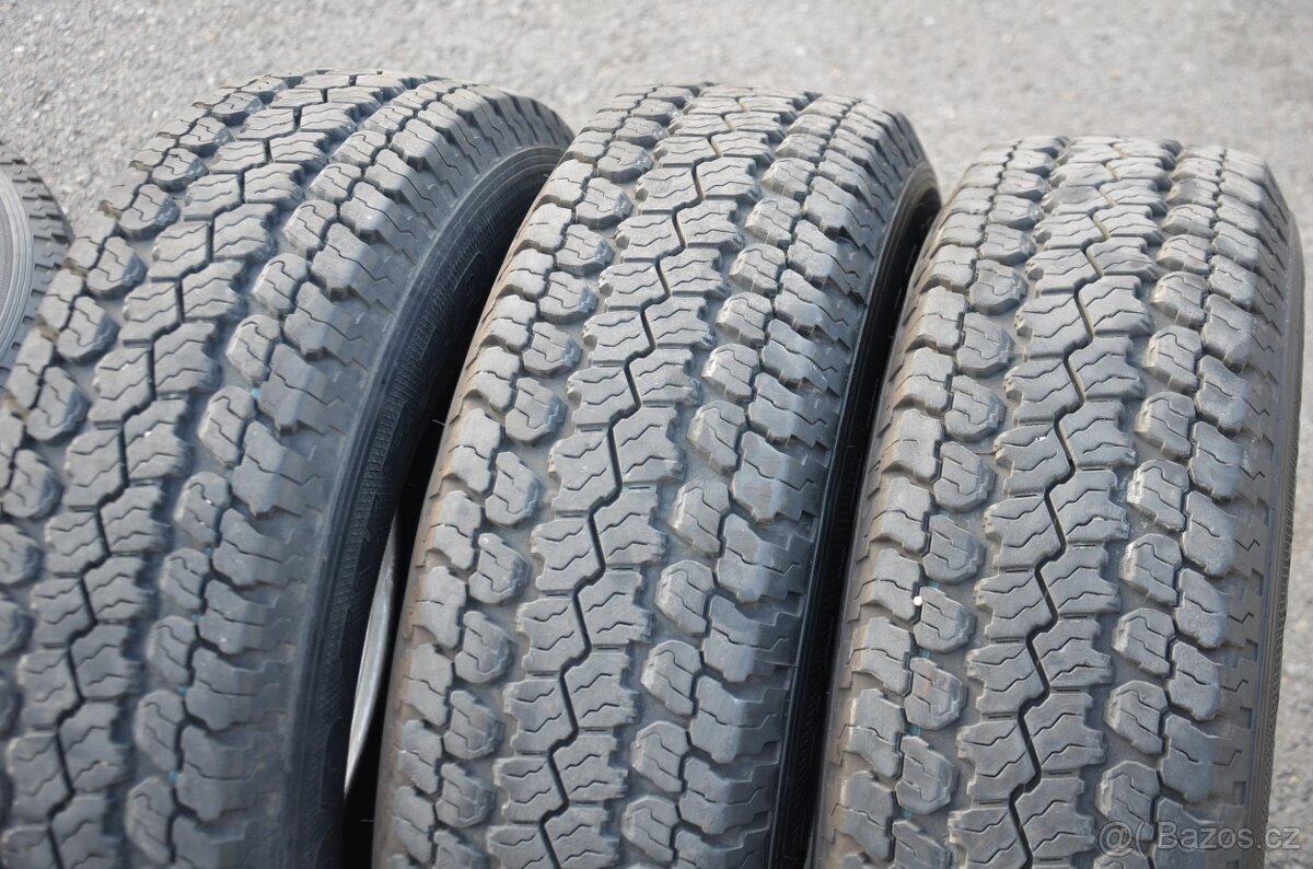 205/80 R16C, 205R16C univerzální pneu Good Year - 9