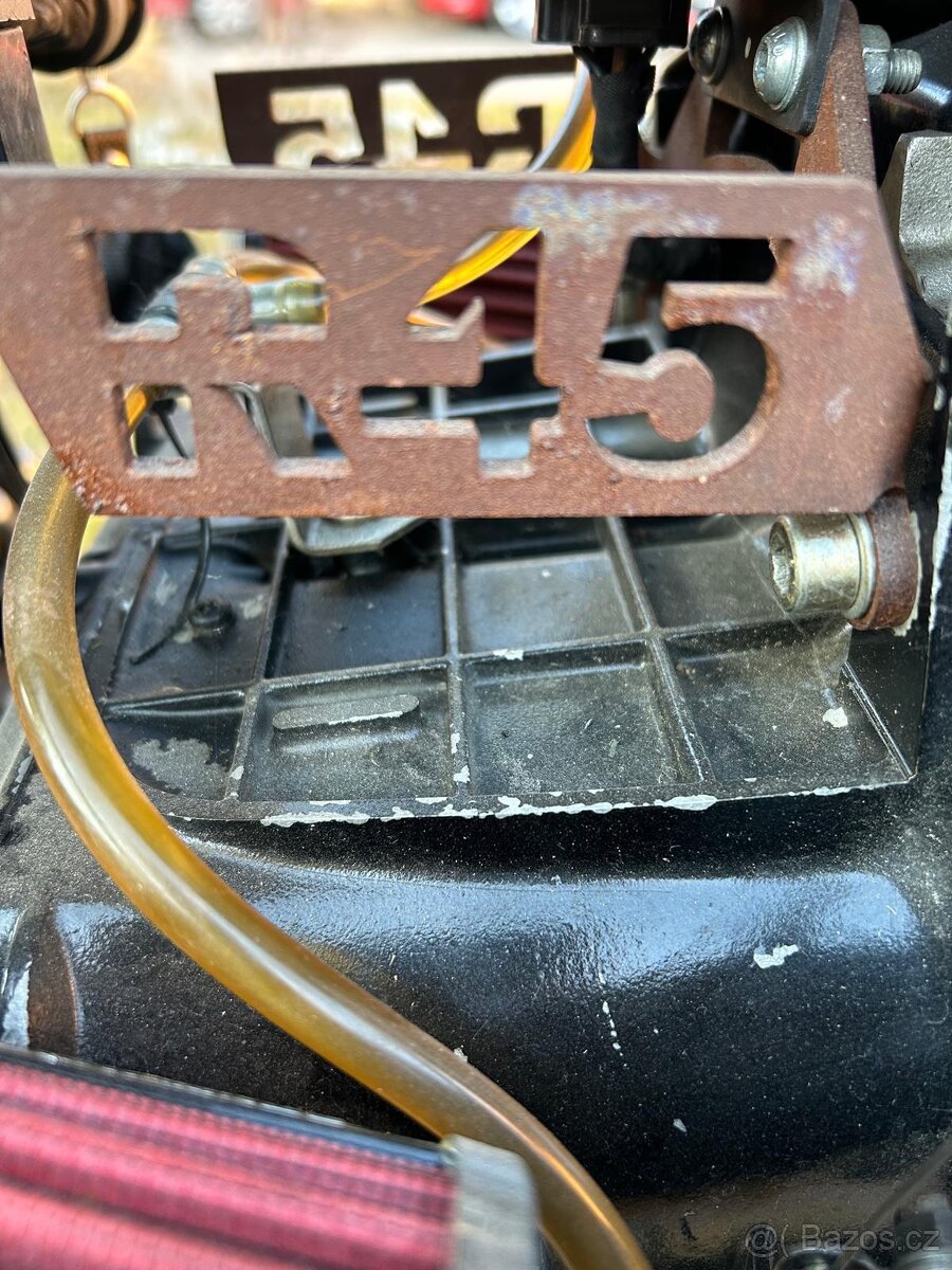 BMW R45 Café Racer - 9