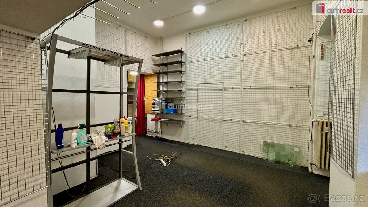 Pronájem nebytového prostoru Vítězná 1082/15, Karlovy Vary - 9