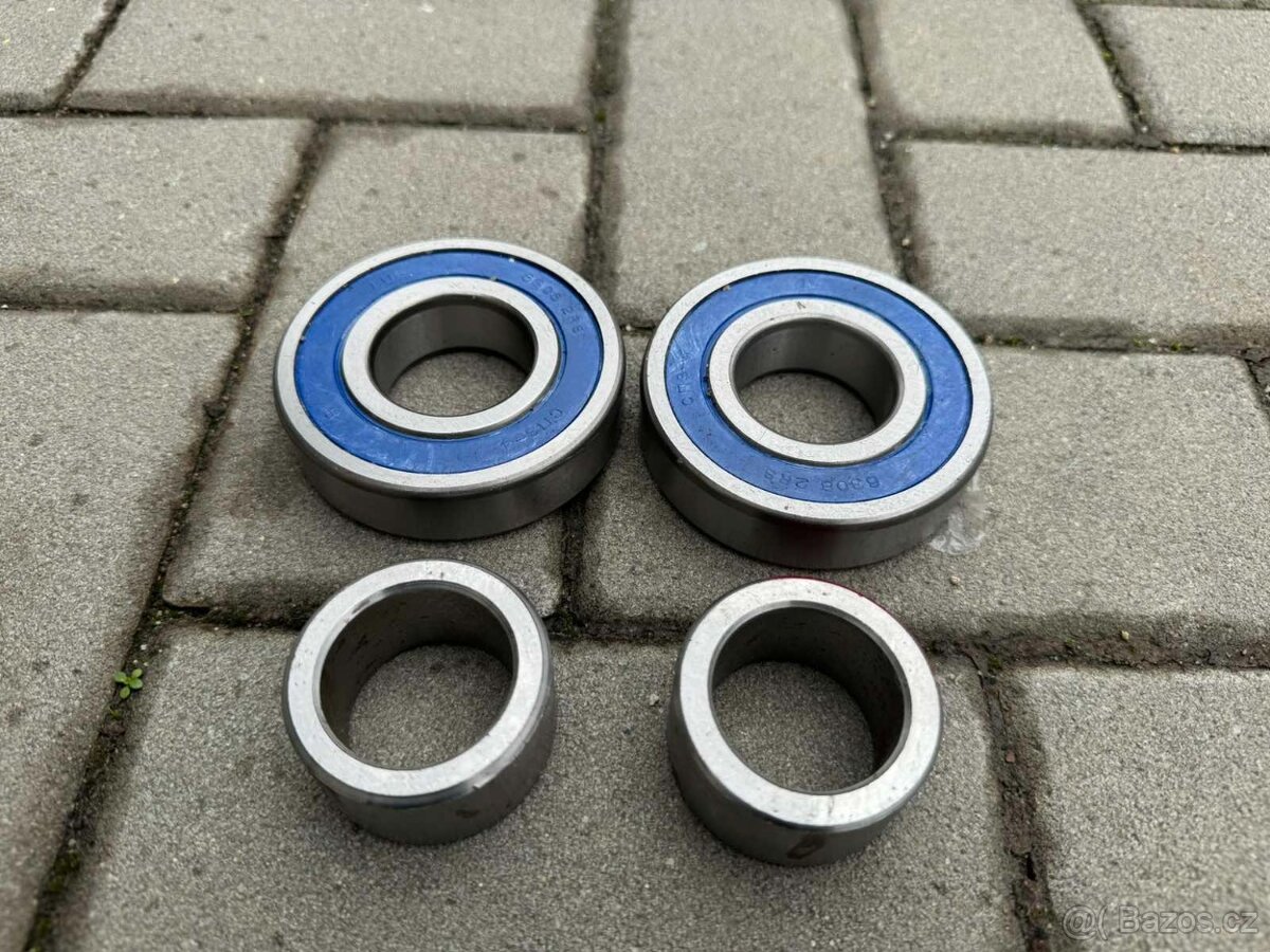 Volha Gaz-24,Gaz 2410, ložiska poloos zadní nápravy - 9