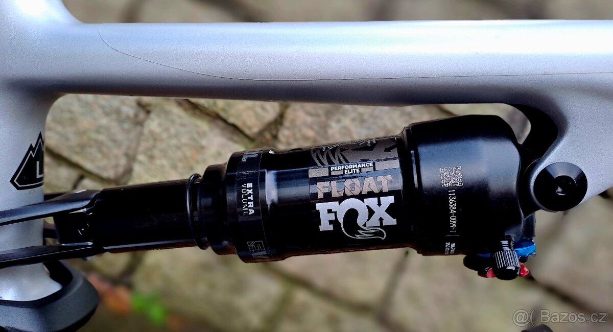 Specialized Epic 8 EVO Expert - 9