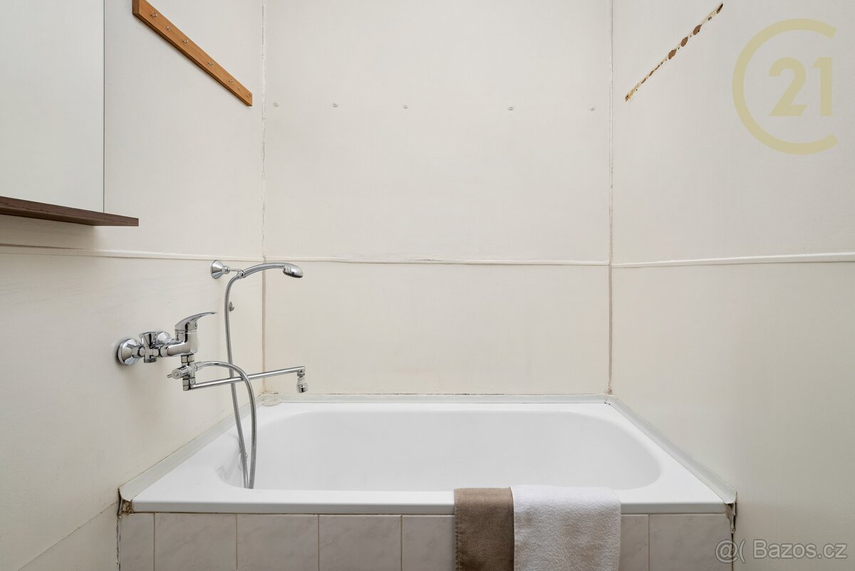 Prodej bytu 2+1, Na Hraničkách, Vyškov - 9