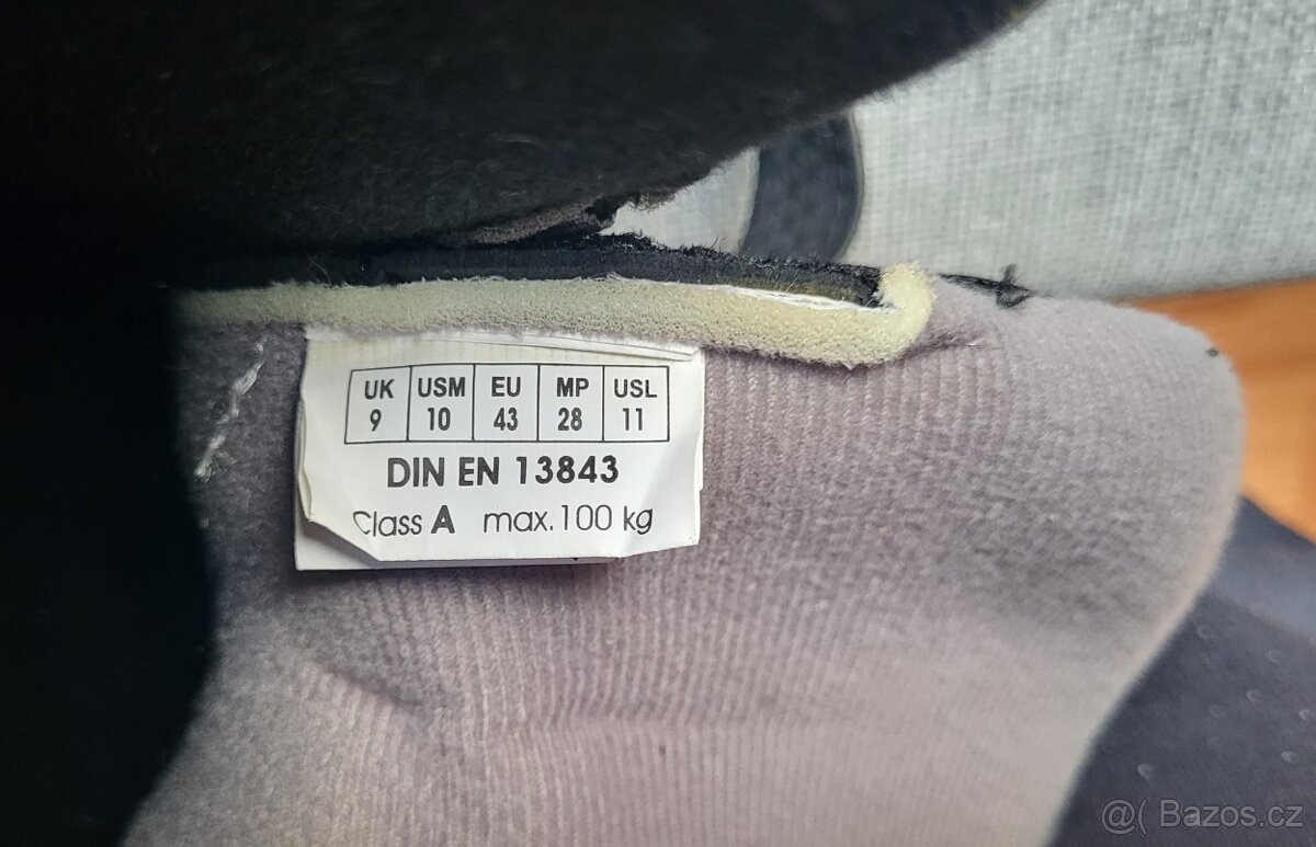 Pánské In-line brusle FILA + sada chráničů - 9