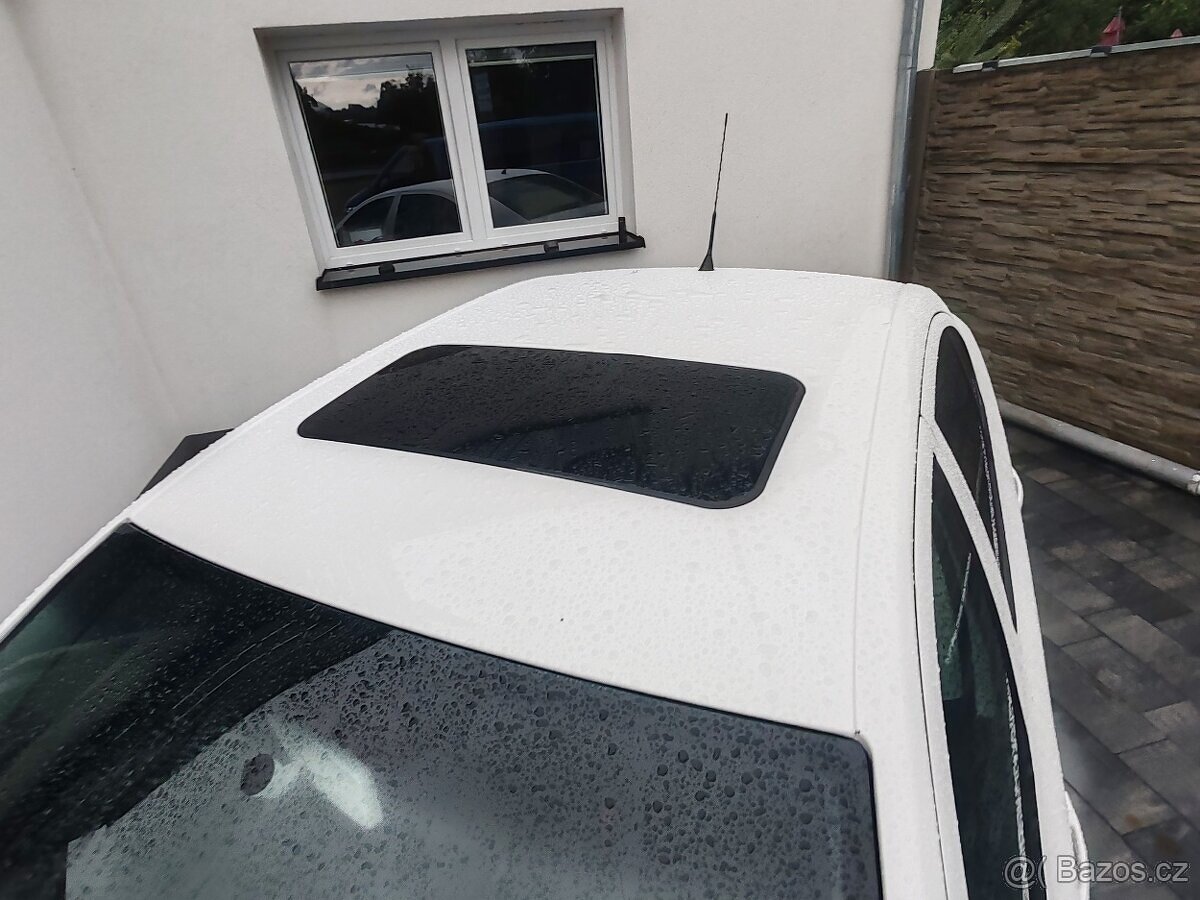 Škoda Octavia 1.6i,automat - 9