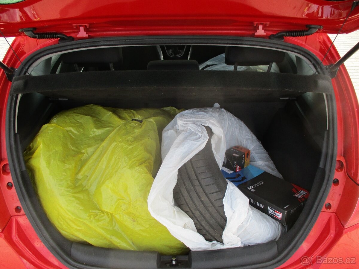 SEAT LEON 1,4 MPi 63kw KLIMA Euro5 2012 - 9