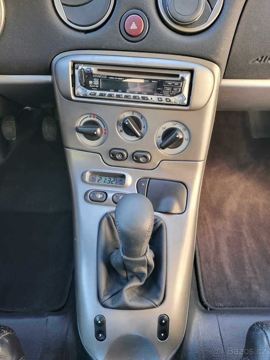 Fiat Barchetta 1.8 TOP STAV - 9