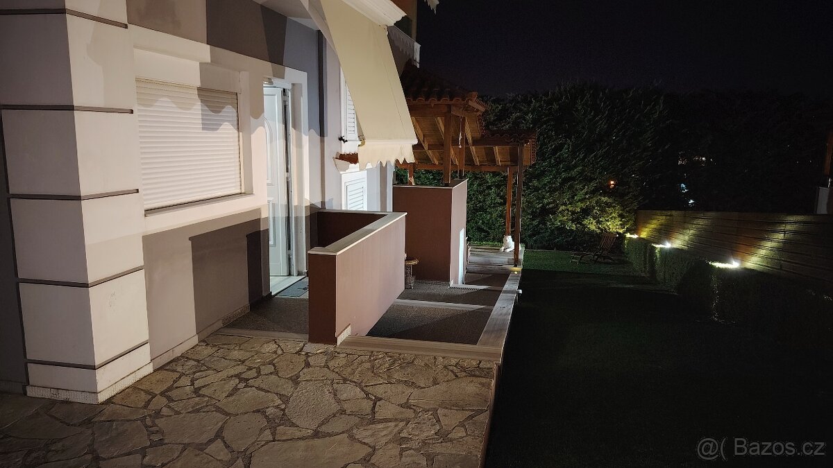 Prodej vily se čtyřmi apartmány ,Ksamil,Albánie - 9