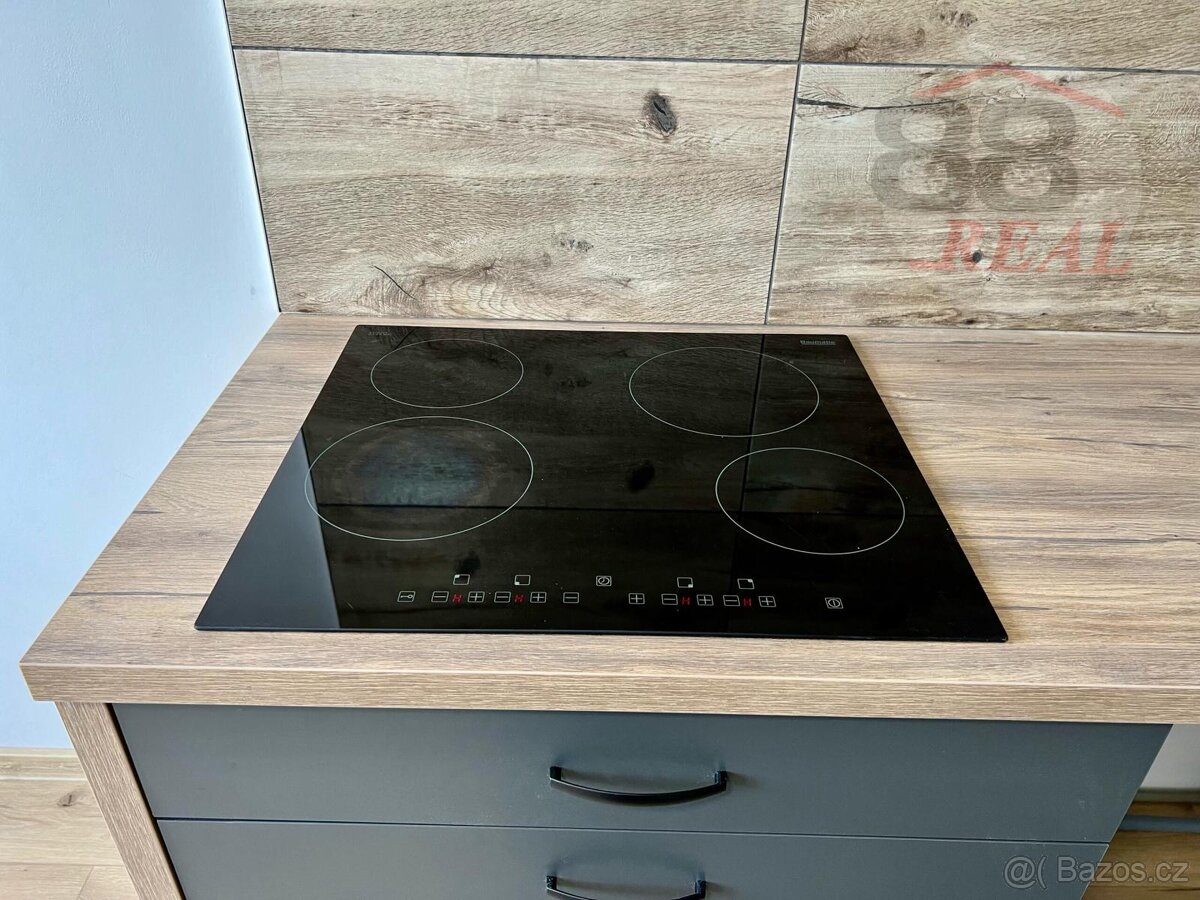 Pronájem 1+1, J.Á. Komenského, Klášterec nad Ohří - 9