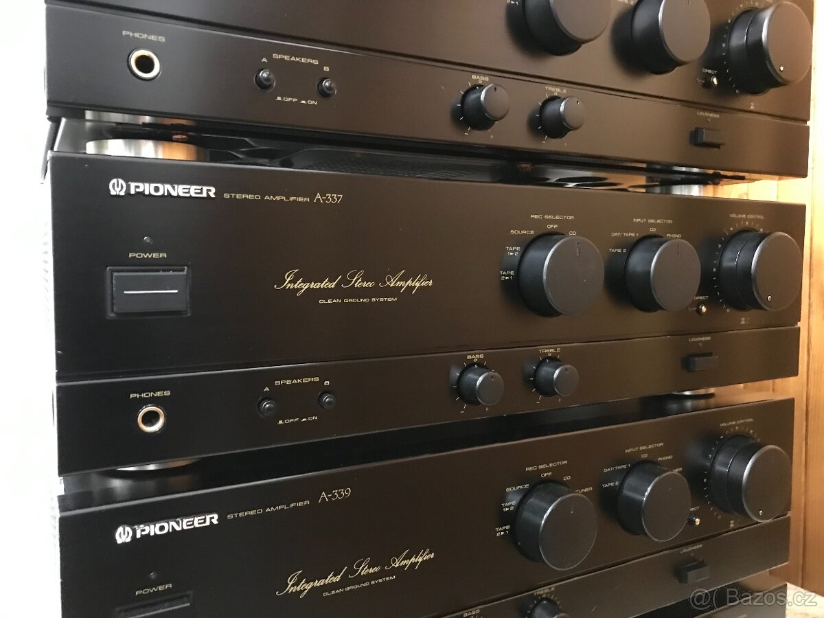 Pioneer A-339/337 - 9