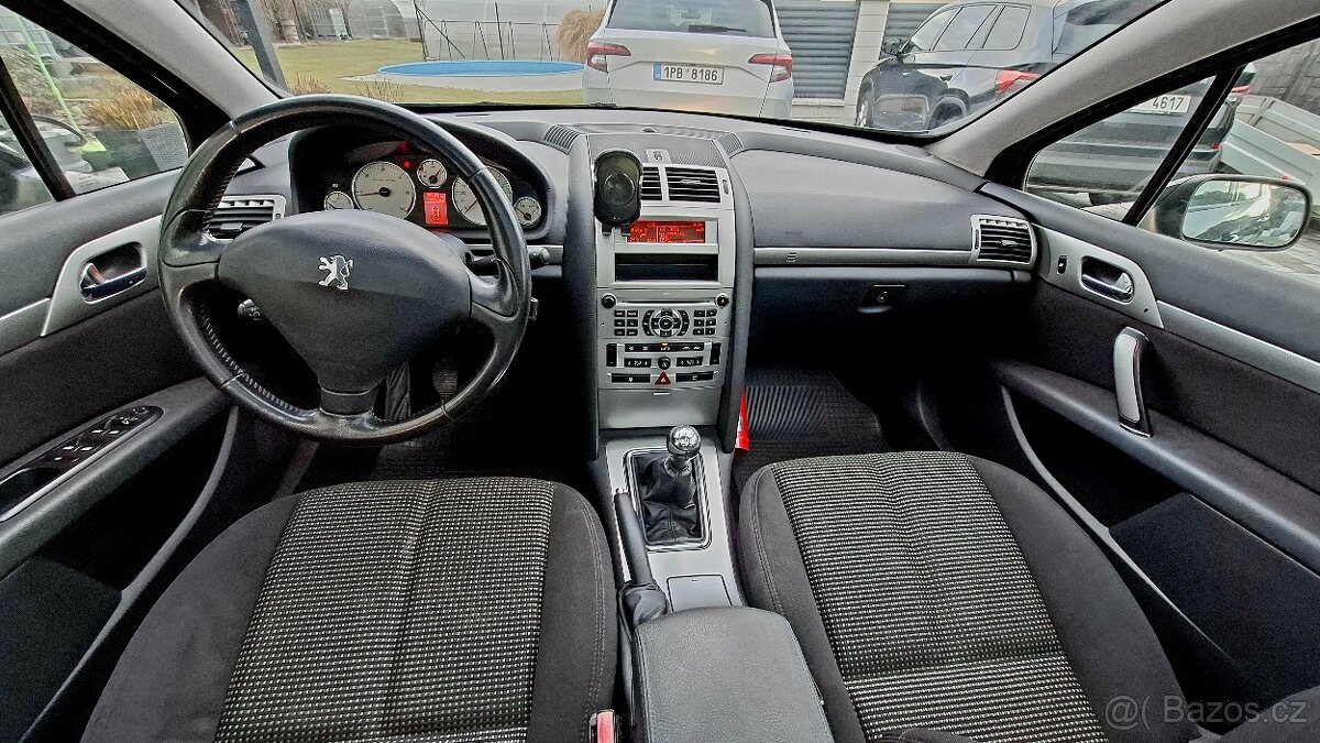 Peugeot 407 SW - 9