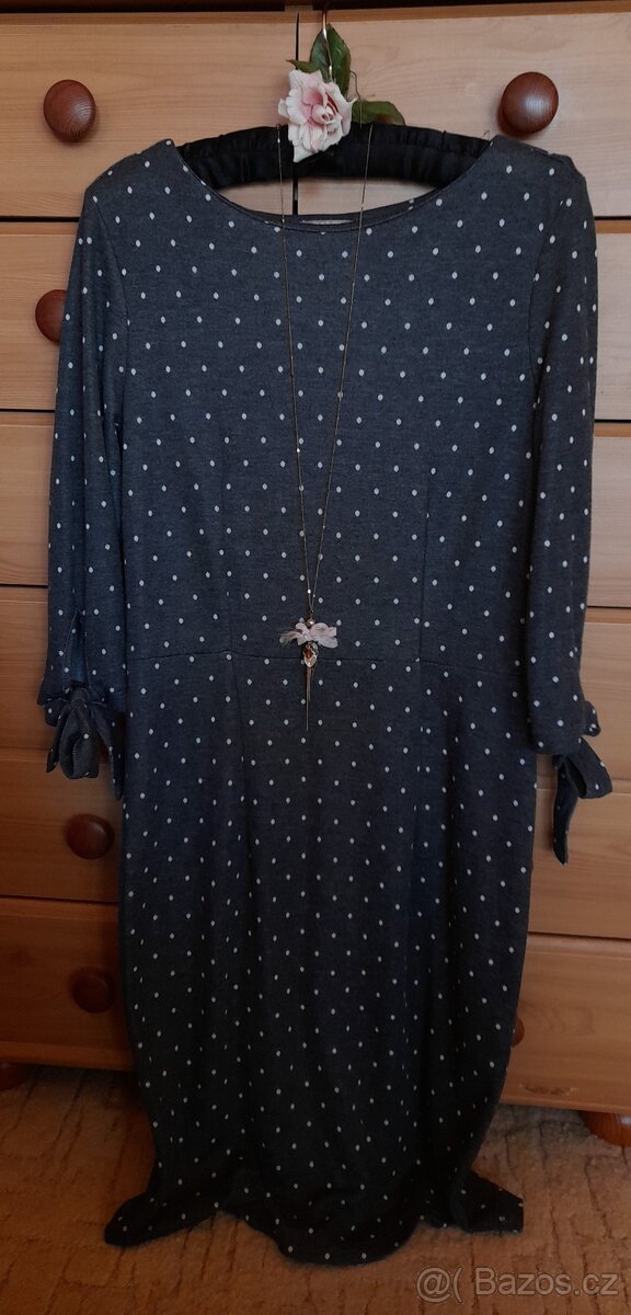 Orsay přiléhavé úpletové šaty - 9