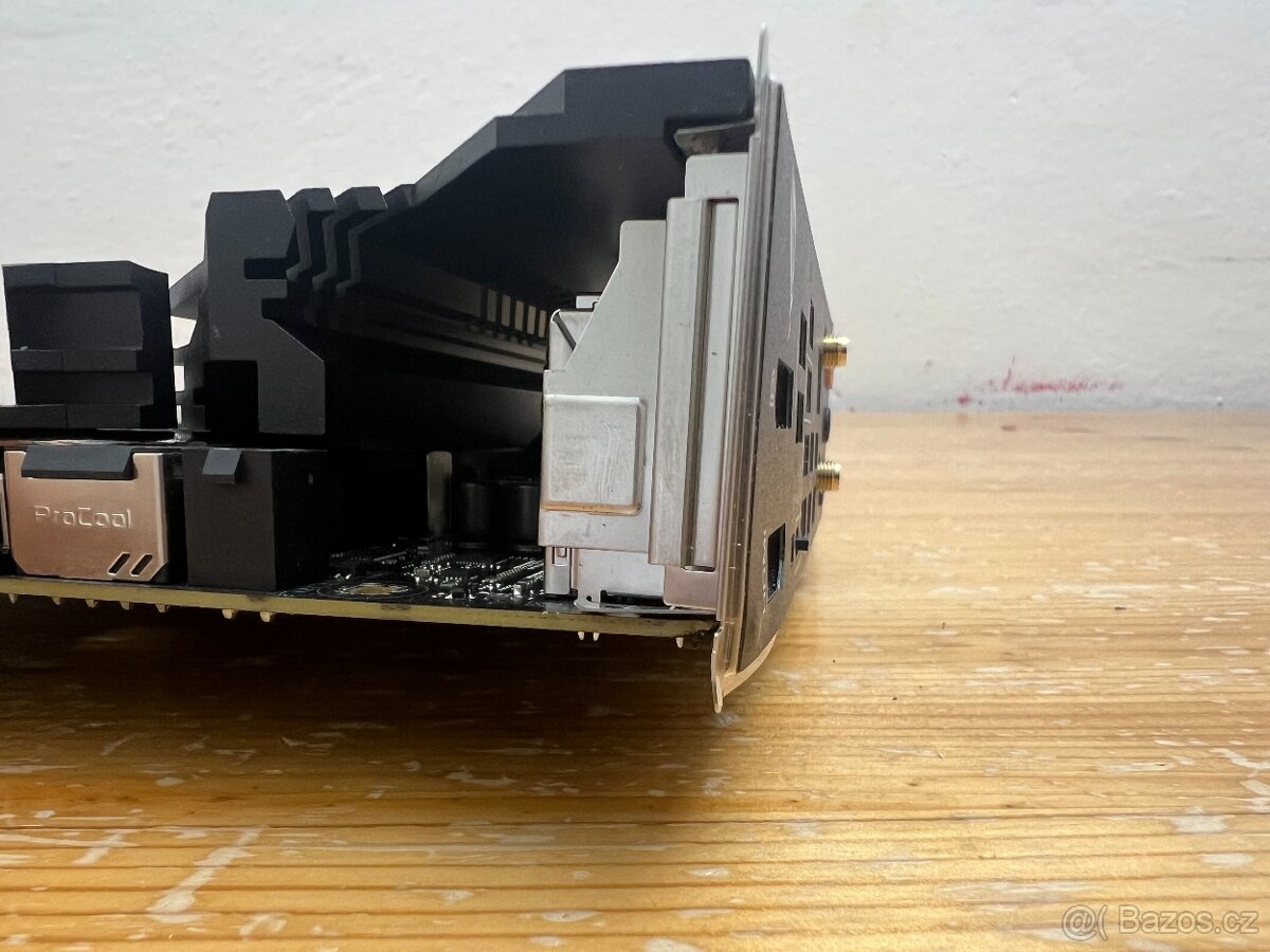 ASUS ROG STRIX Z590-F GAMING WIFI//Socket Intel 1200 Záruka - 9