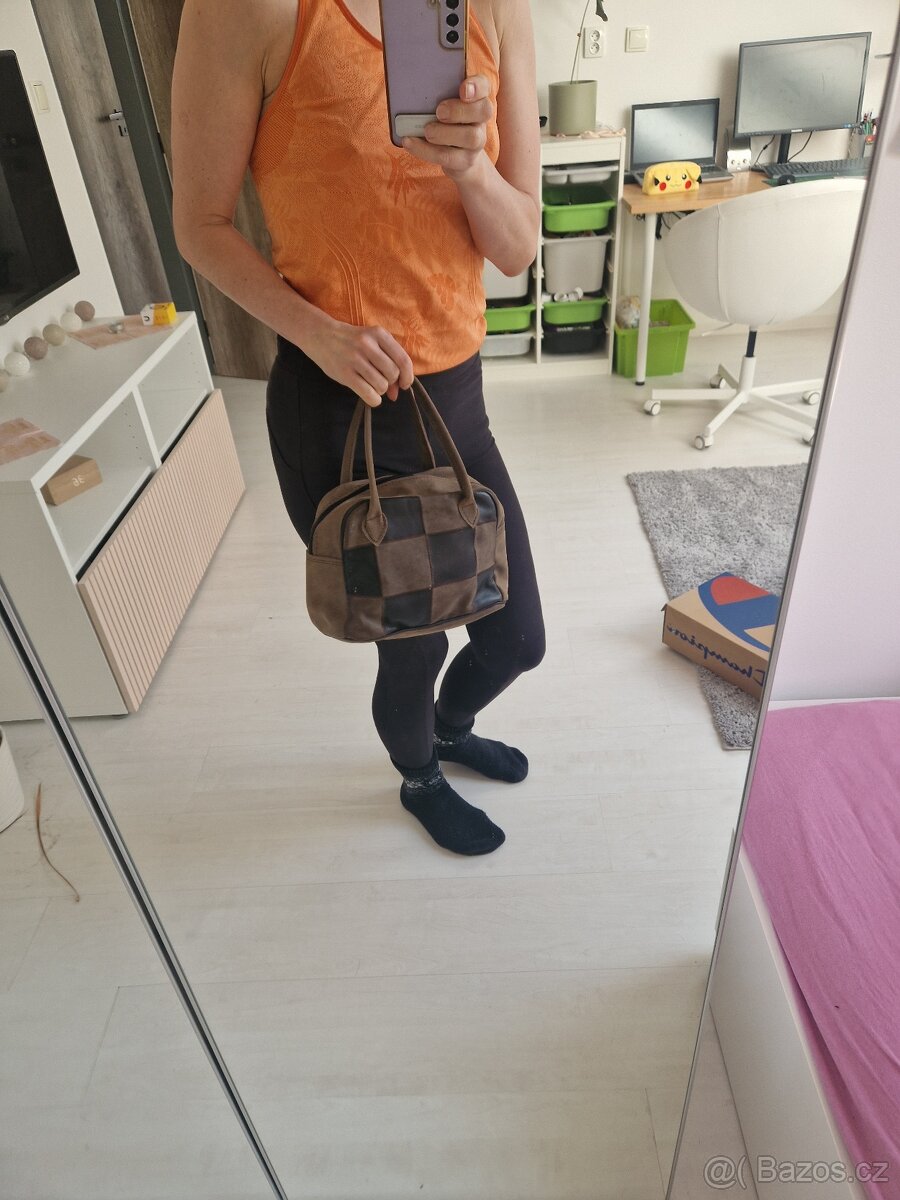 Kožená kabelka do ruky - 9