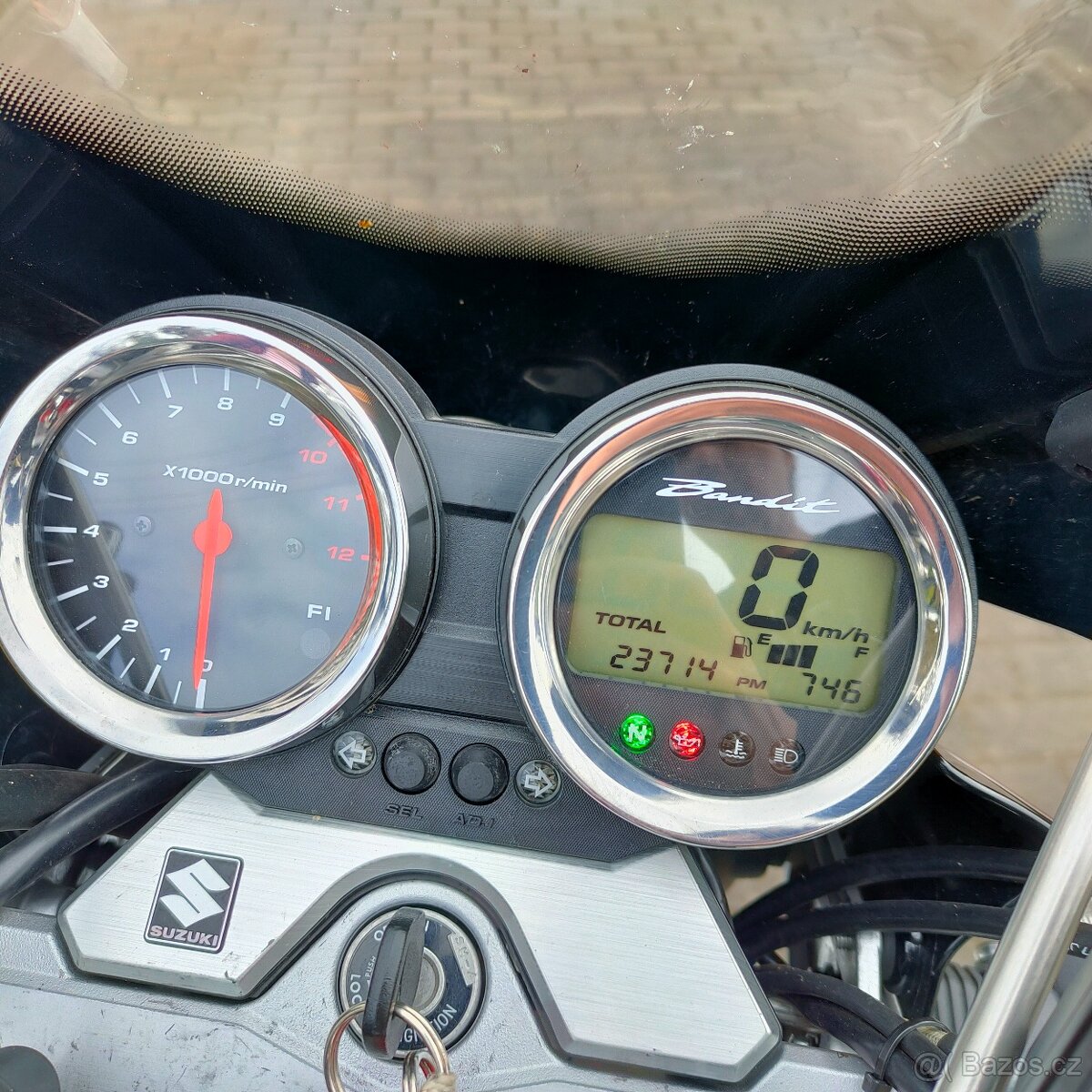 Suzuki Bandit 1250 - 9