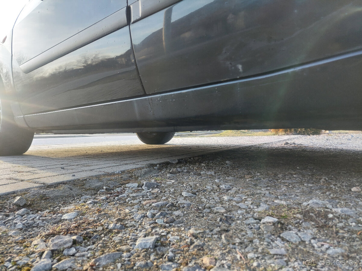 Ford Focus, MK1, hatchback, 1.6 benzín, r.v. 2004 - 9