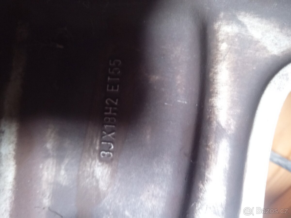Letní Pneu s ráfky na Ford Mondeo R18 - 9