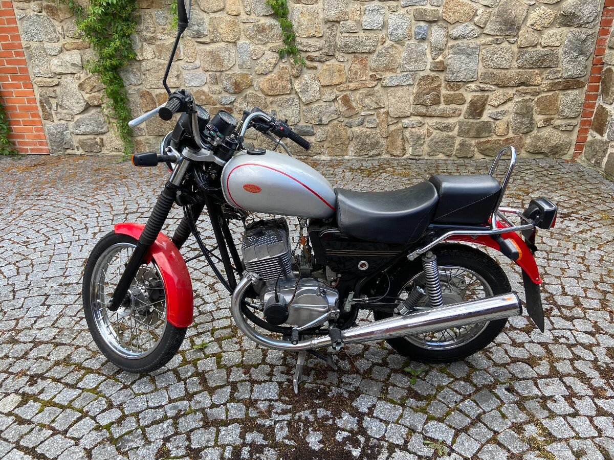 Jawa Chopper - 9
