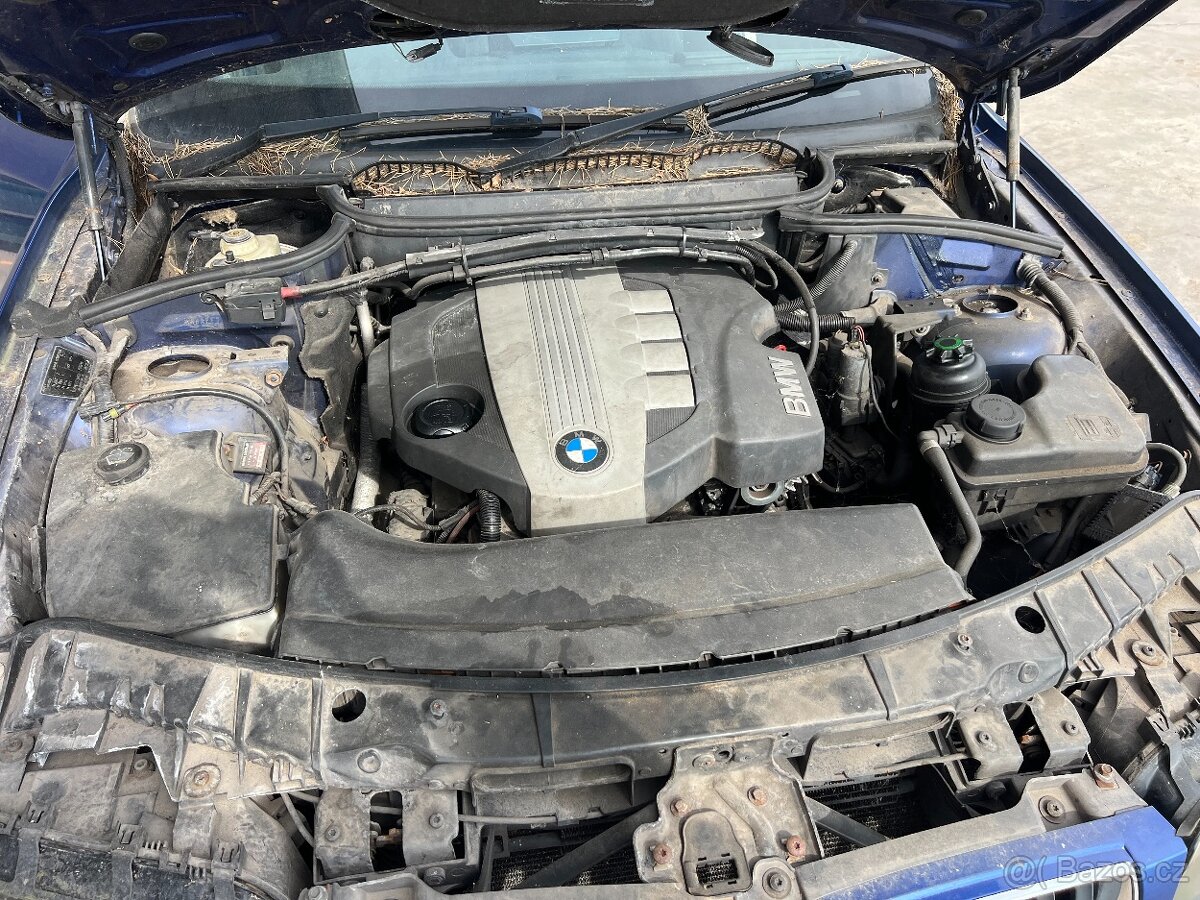 BMW X3 E83 2,0d N47D20A manuál - 9