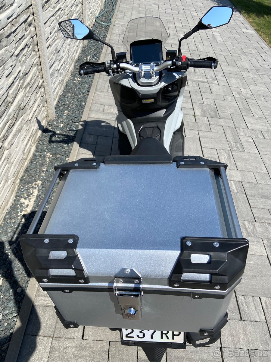 LINHAI BUCK 125 ADV - 9