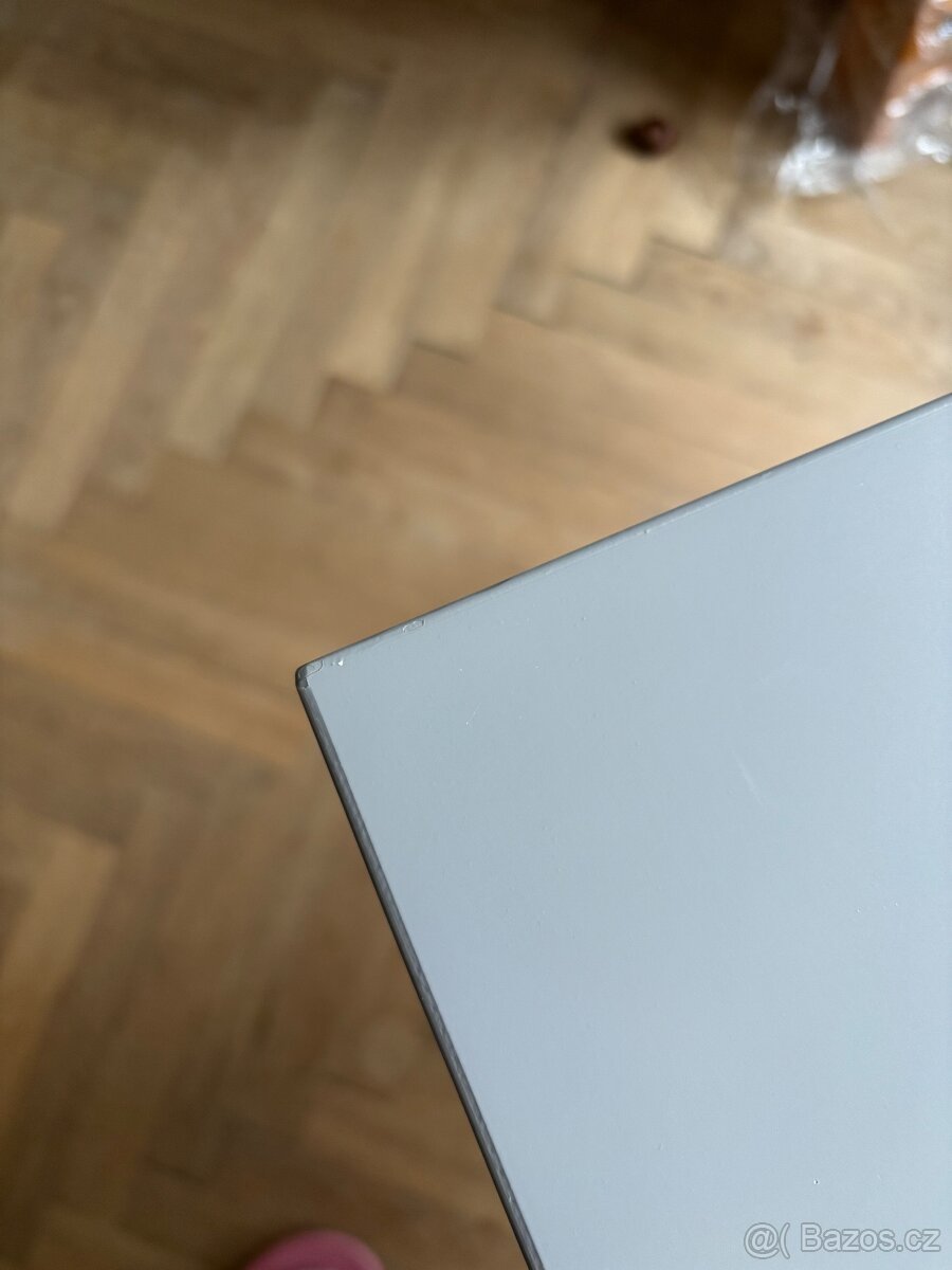 Polohovací stůl Rodulf - 9