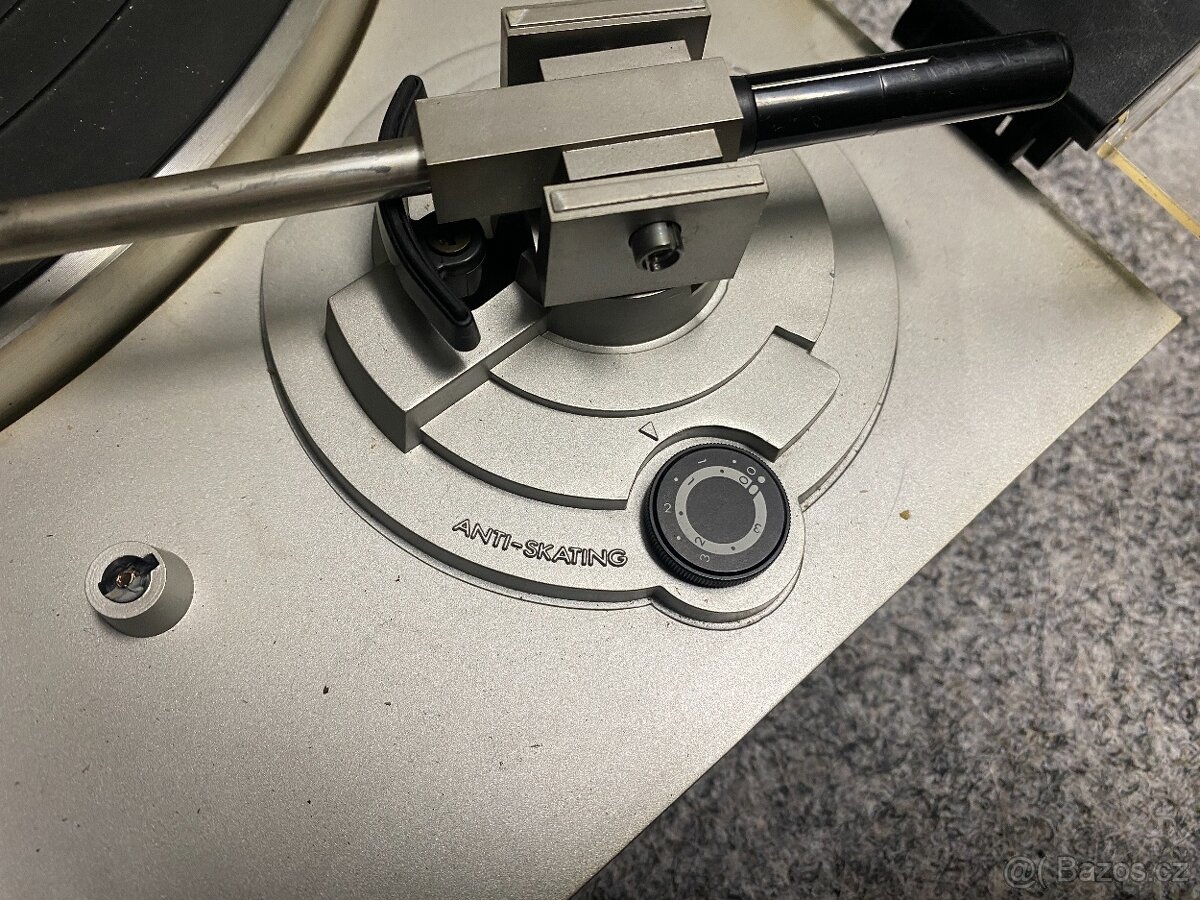 gramofon starý gramofon retro audio gramofon JVC na díly - 9