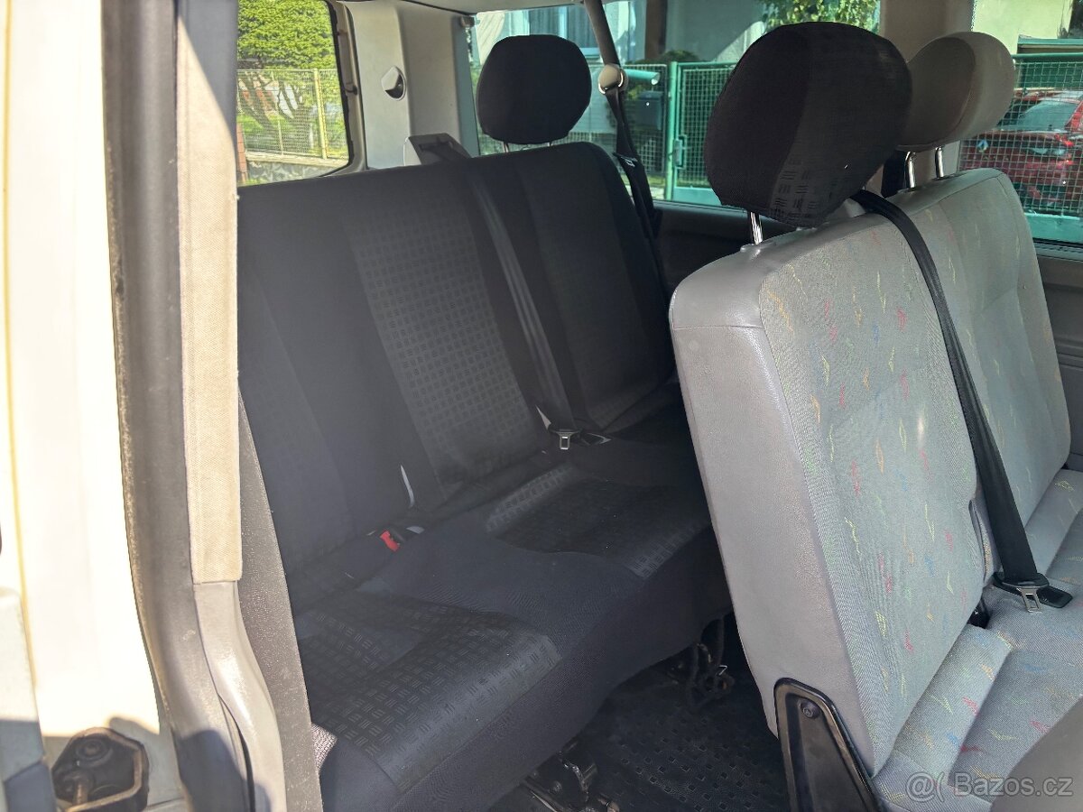VW Transporter BUS 8mist 1.9tdi 75kw Long - 9
