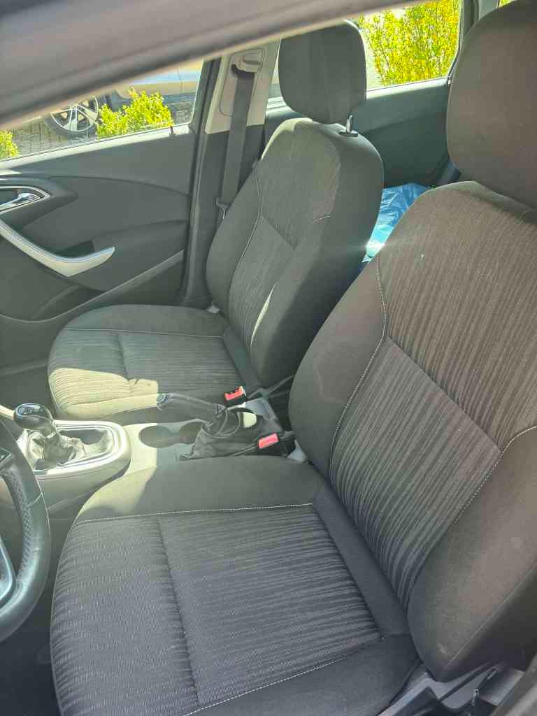 Astra 2011 1.4T - 9