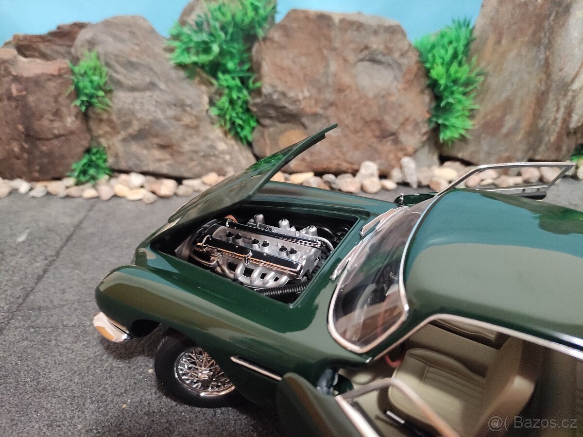 prodám model 1:18 Aston Martin DB5 - 9