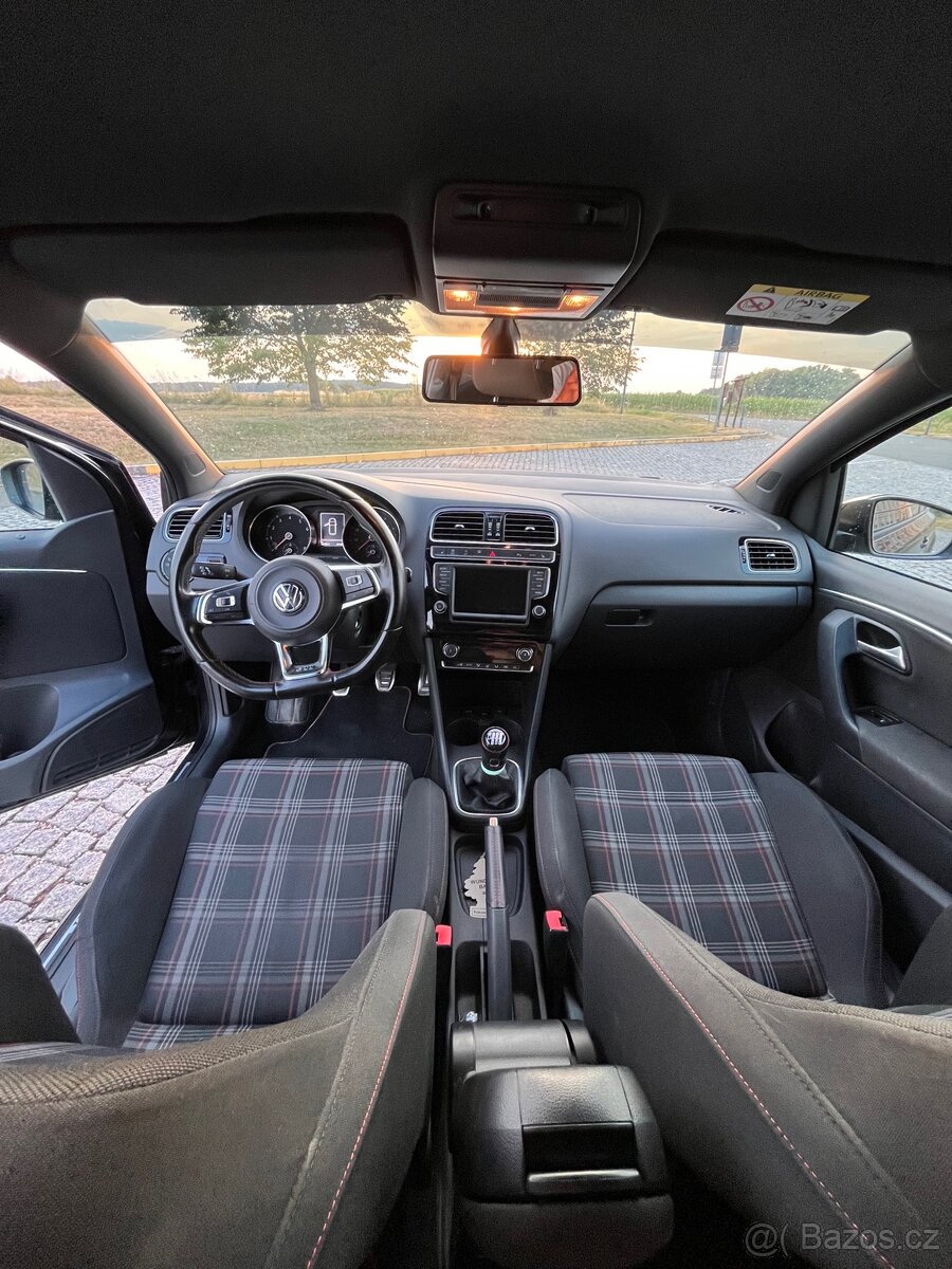 Polo GTI 1.8TSI - 9