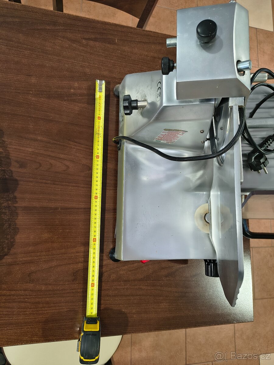 Nářezak kráječ - 9