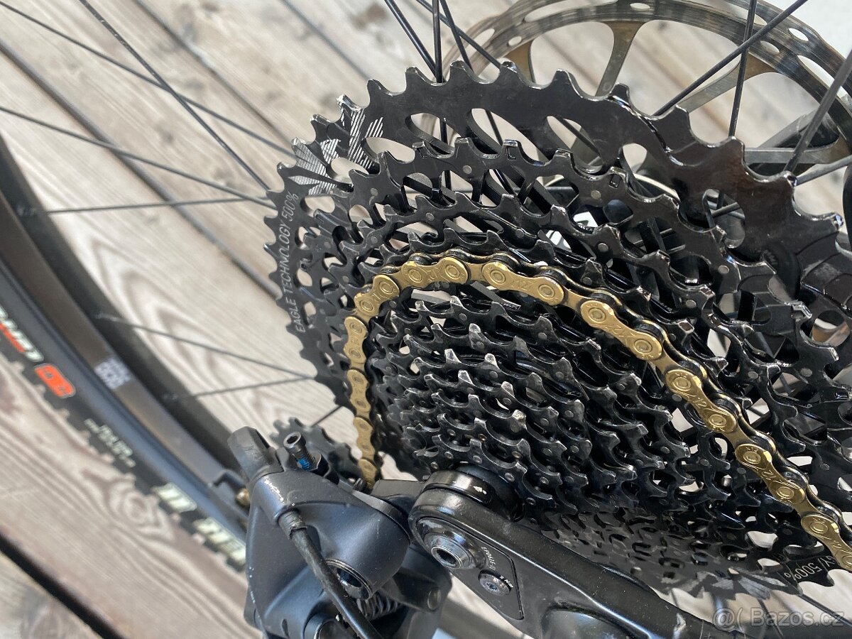 Enduro/Trail Carbon MTB Canyon Spectral CF 7.0 (2019) L 27,5 - 9