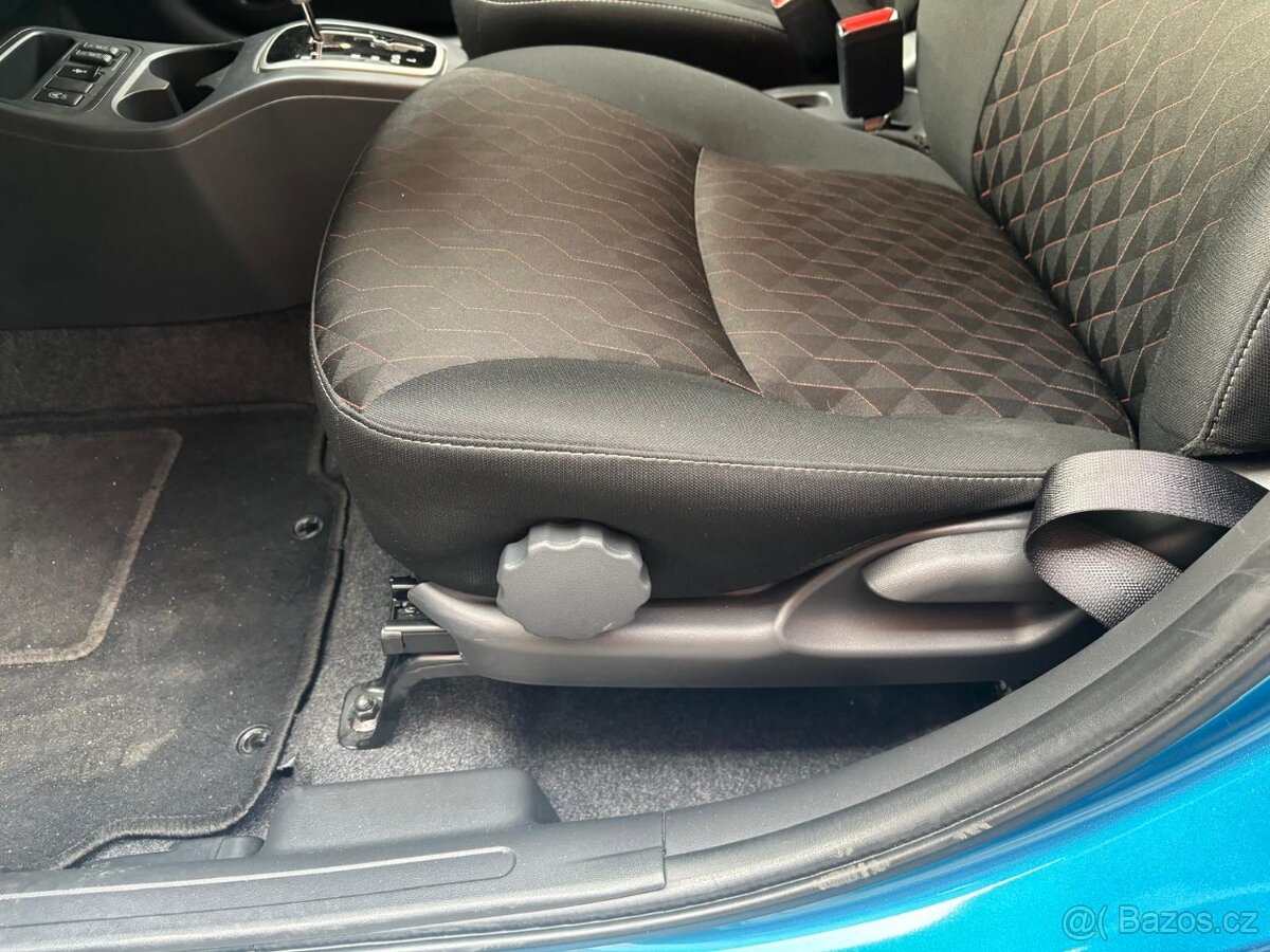 Mitsubishi Space Star - 9