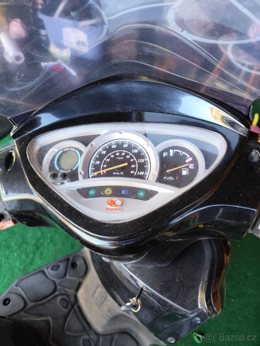 Kymco s 200i - 9