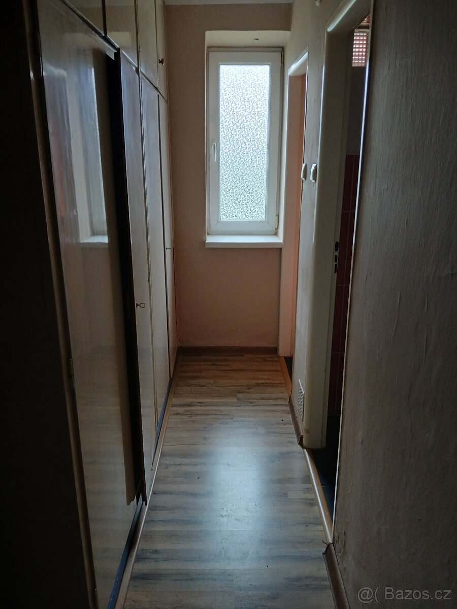 Prodej bytu 2 + 1 v Orlové - 9