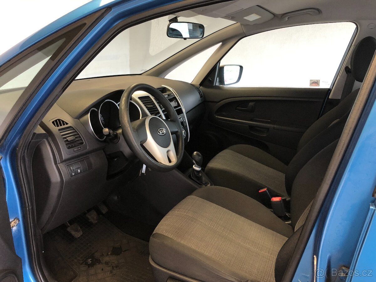 KIA VENGA 1.4 16V - 9