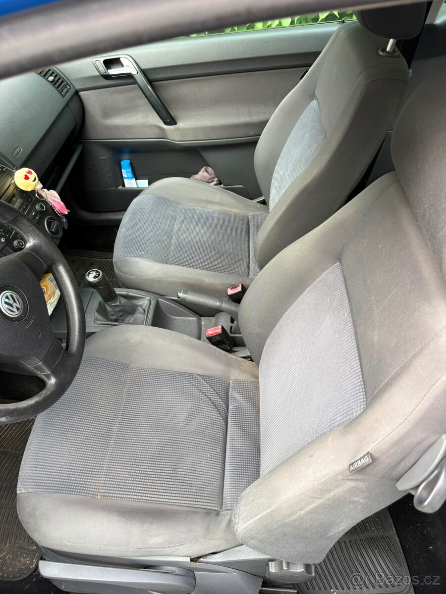 VW Polo, rok 2007 - 9
