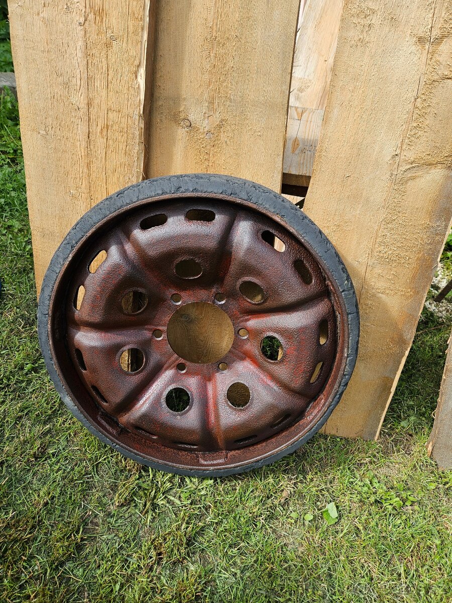 Německá kola Continental 730/70-638 - 9