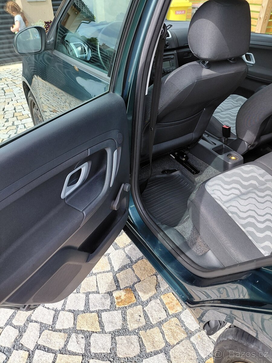 Škoda fabia 1.4 16V - 9