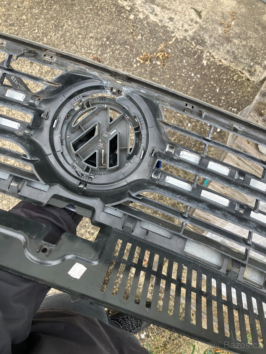 maska mrizka vw tiguan 07-11 znak - 9