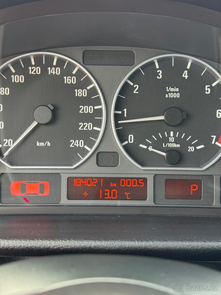 BMW E46 Touring 330i Individual, 184.000km, Special Edition - 9