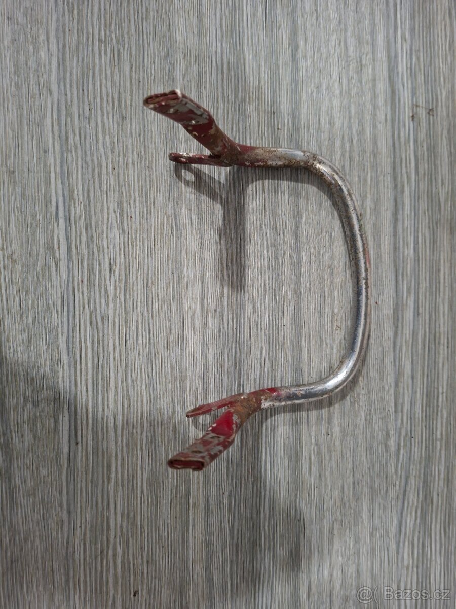 Jawa CZ, kyvacka - nosic - 9